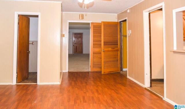 201 61ST STREET, Fairfield, AL 35064