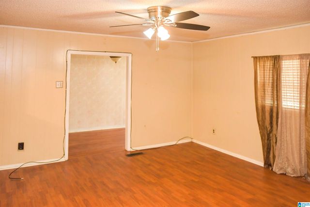 201 61ST STREET, Fairfield, AL 35064