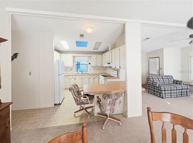 514 S TIMBER TRAIL, Wildwood, FL 34785