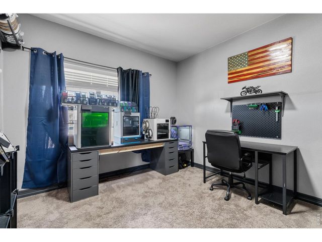 56431 E 24th Ave, Strasburg, CO 80136