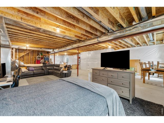 56431 E 24th Ave, Strasburg, CO 80136