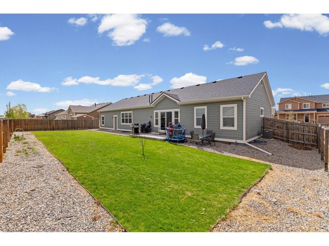 56431 E 24th Ave, Strasburg, CO 80136