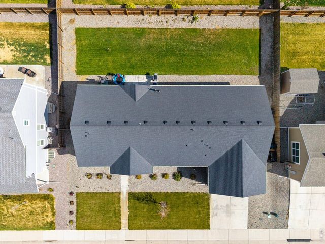 56431 E 24th Ave, Strasburg, CO 80136