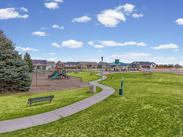 56431 E 24th Ave, Strasburg, CO 80136