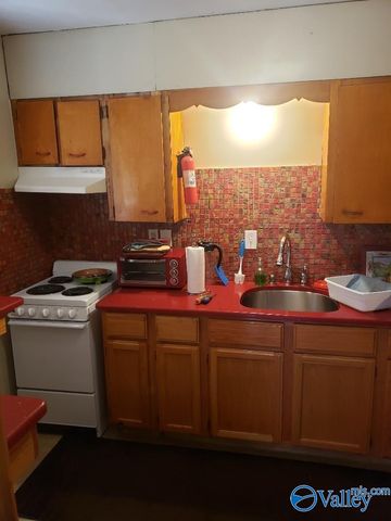 905 Stevens Court NE, Huntsville, AL 35801