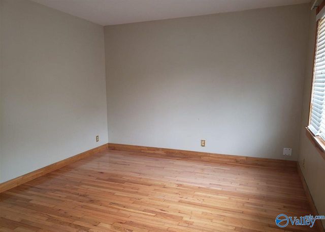 905 Stevens Court NE, Huntsville, AL 35801