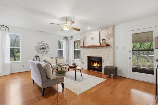 261 FAWN LN, Spring Branch, TX 78070