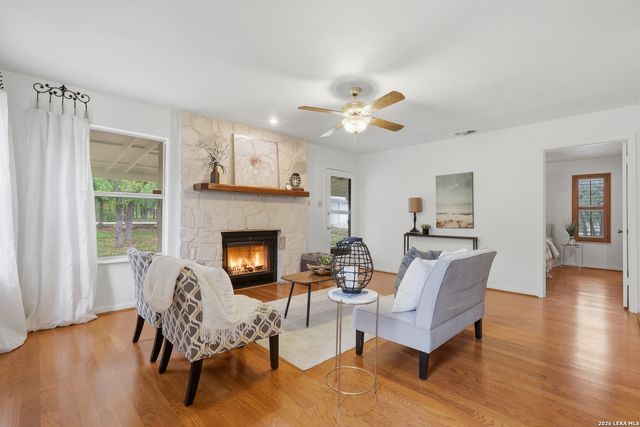 261 FAWN LN, Spring Branch, TX 78070