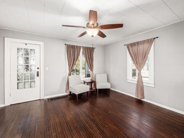 1663 Hopkins Avenue, Columbus, OH 43223