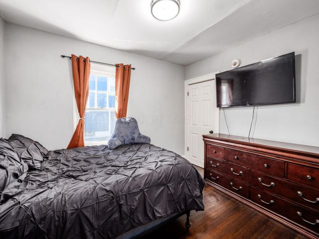 1663 Hopkins Avenue, Columbus, OH 43223