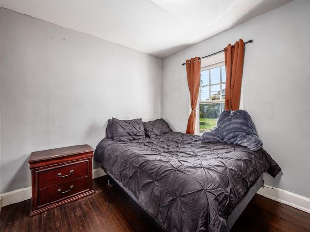 1663 Hopkins Avenue, Columbus, OH 43223
