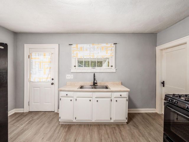 1663 Hopkins Avenue, Columbus, OH 43223