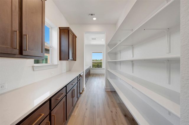 302 Silver Sage CT, Dripping Springs, TX 78620