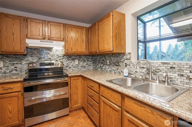 2995 SE Greenridge Court, Port Orchard, WA 98367