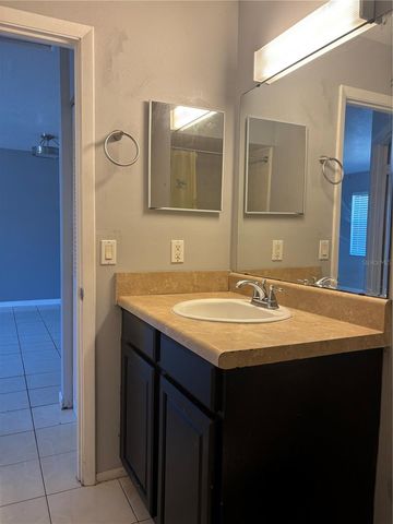 28 LAS PALMAS WAY, Kissimmee, FL 34743