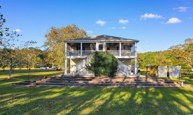 280 Mary George Ln., Georgetown, SC 29440