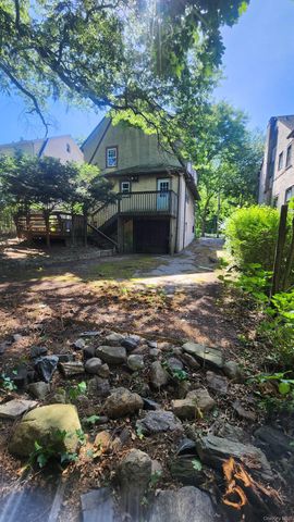 72 Archer Drive, Bronxville, NY 10708