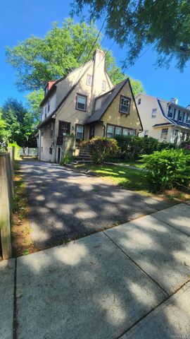 72 Archer Drive, Bronxville, NY 10708