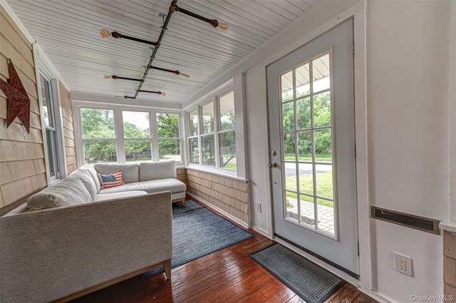 116 Railroad Avenue, Saint James, NY 11780