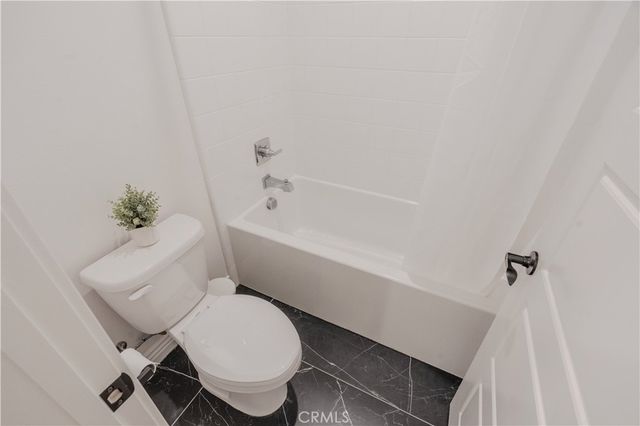 254 Tank, Irvine, CA 92618