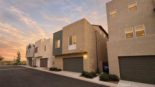 254 Tank, Irvine, CA 92618