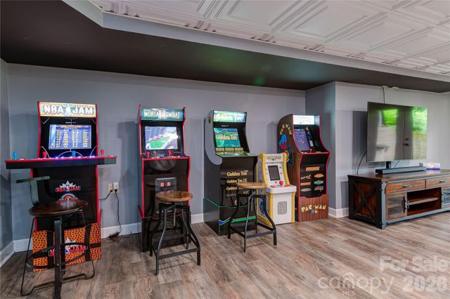 97 Circle E Ranch Road, Burnsville, NC 28714