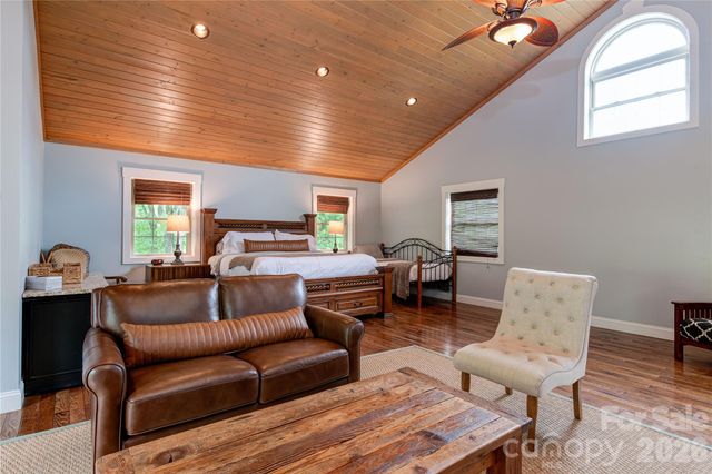 97 Circle E Ranch Road, Burnsville, NC 28714