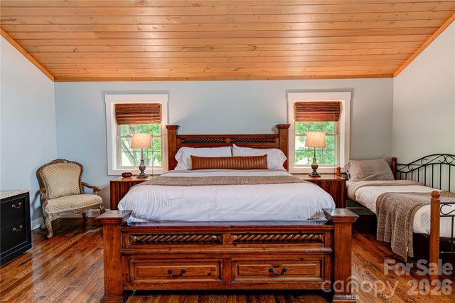 97 Circle E Ranch Road, Burnsville, NC 28714