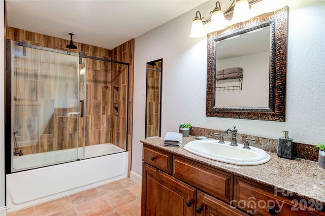 97 Circle E Ranch Road, Burnsville, NC 28714