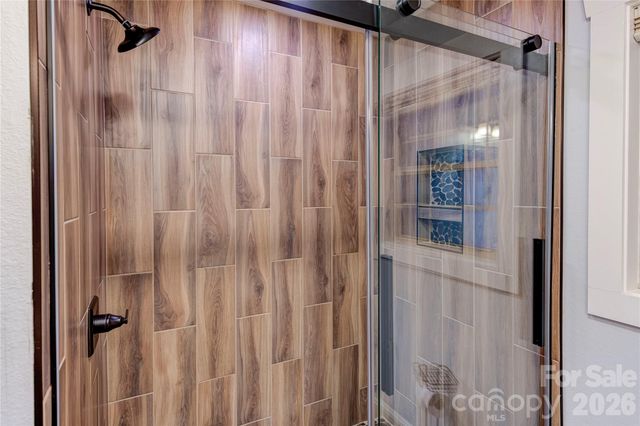 97 Circle E Ranch Road, Burnsville, NC 28714