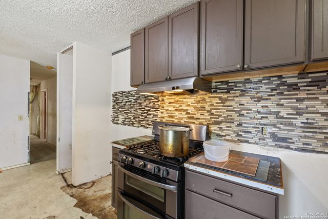 2814 Lakebriar, San Antonio, TX 78222