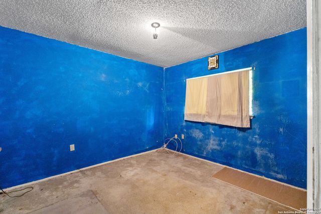 2814 Lakebriar, San Antonio, TX 78222