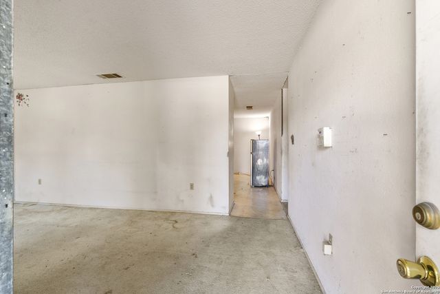 2814 Lakebriar, San Antonio, TX 78222