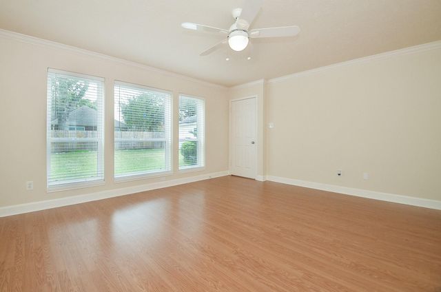 4415 Knightsbridge Boulevard, Sugar Land, TX 77479