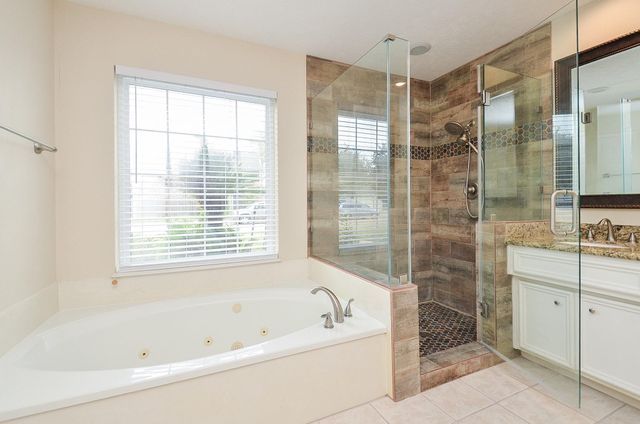 4415 Knightsbridge Boulevard, Sugar Land, TX 77479