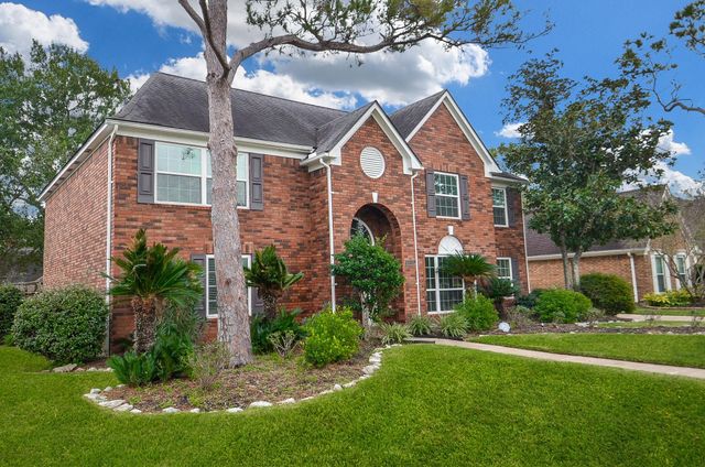 4415 Knightsbridge Boulevard, Sugar Land, TX 77479