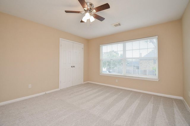 4415 Knightsbridge Boulevard, Sugar Land, TX 77479