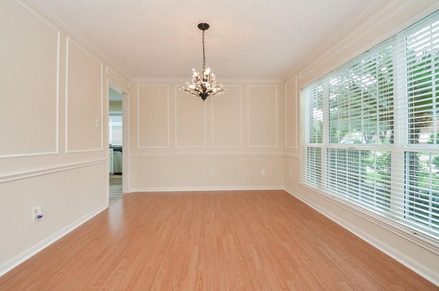 4415 Knightsbridge Boulevard, Sugar Land, TX 77479