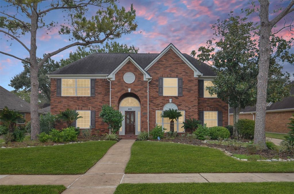 4415 Knightsbridge Boulevard, Sugar Land, TX 77479