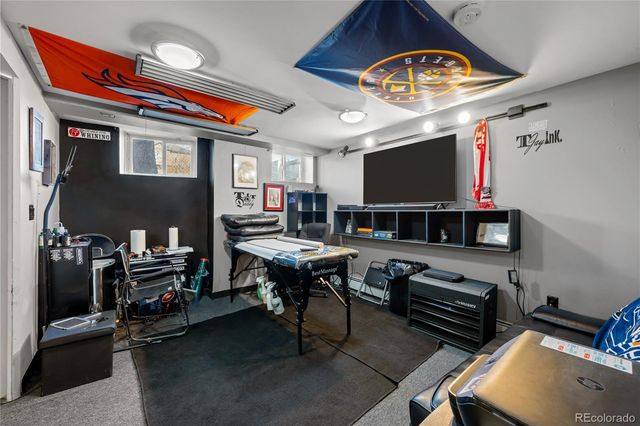 2845 N Wyandot Street, Denver, CO 80211