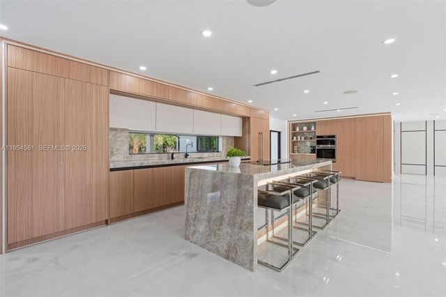 12425 SW 226th St, Miami, FL 33170