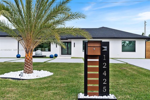 12425 SW 226th St, Miami, FL 33170