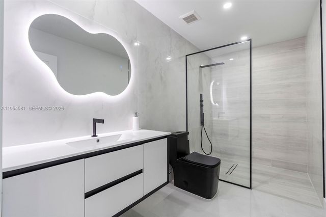 12425 SW 226th St, Miami, FL 33170