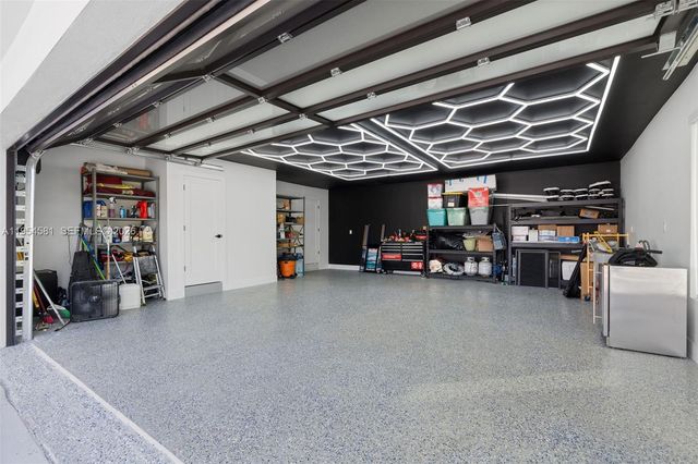 12425 SW 226th St, Miami, FL 33170