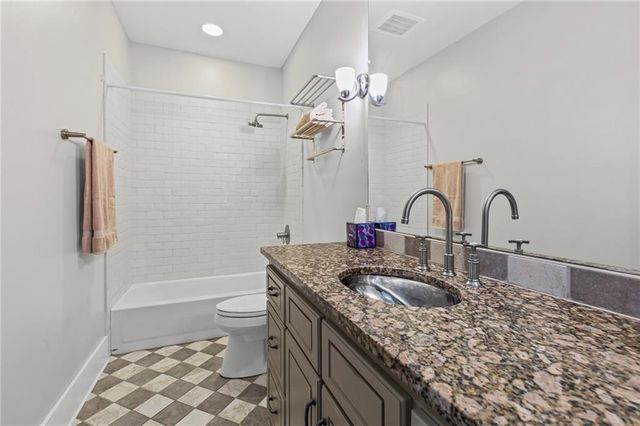 709 Dauphin Street 5, Mobile, AL 36602