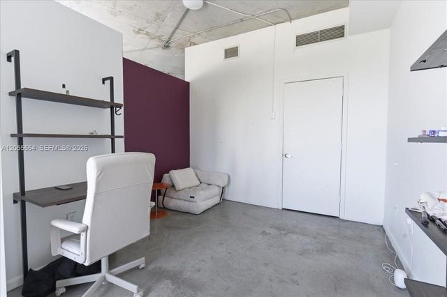 10 S River Drive 806, Miami, FL 33130