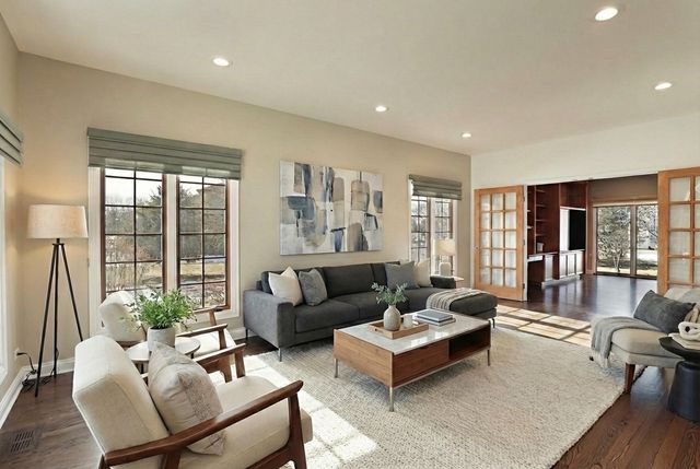 1430 Voltz Road, Northbrook, IL 60062