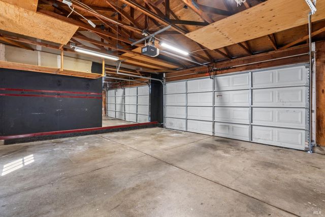 131 Cambridge Dr, Vacaville, CA 95687