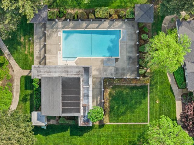 131 Cambridge Dr, Vacaville, CA 95687