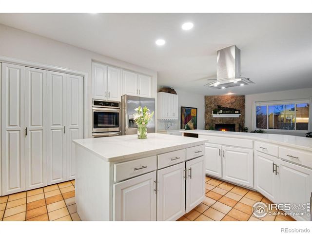 6686 Fairways Drive, Niwot, CO 80503